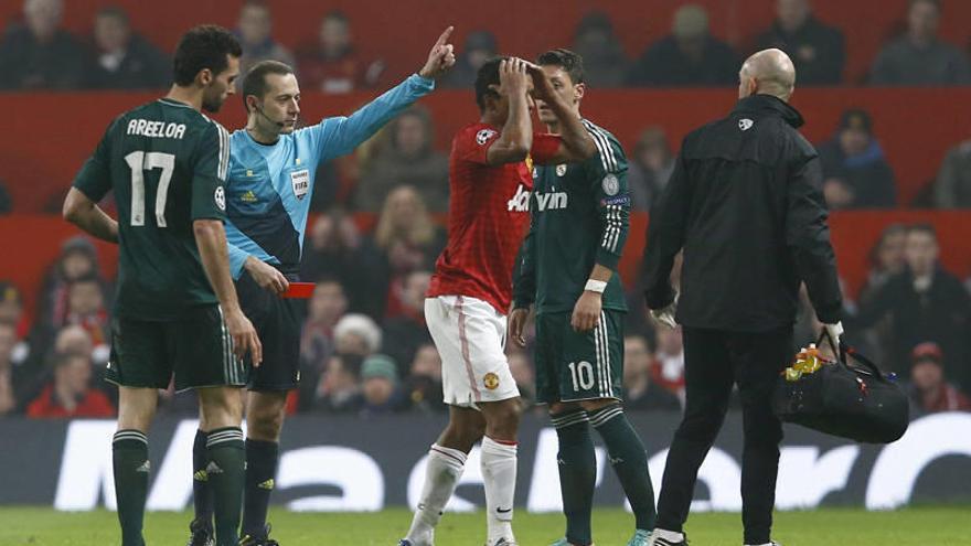 La UEFA abre expediente al Manchester United