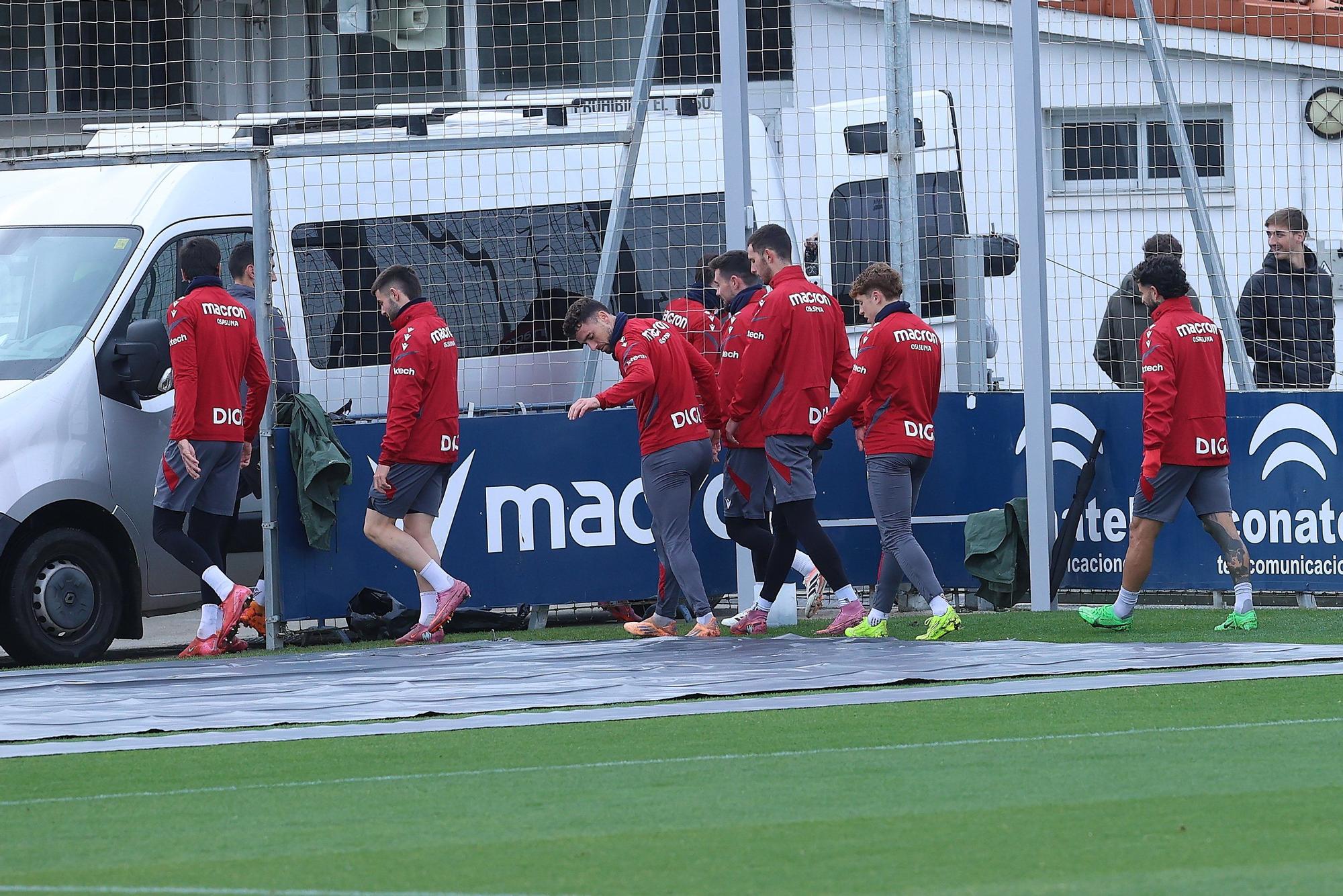 Fotos del entrenamiento de Osasuna (20 de noviembre de 2025)