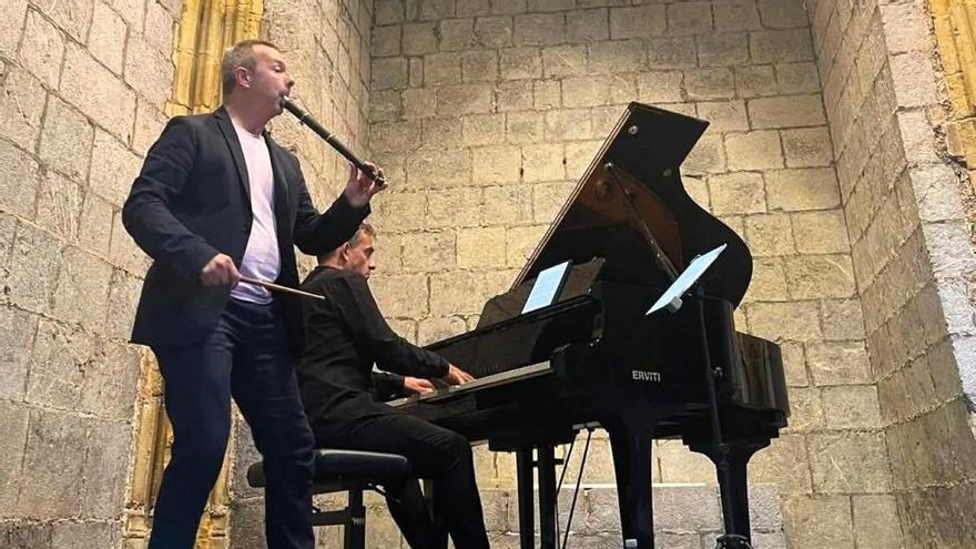 Concierto de Garikoitz Mendizabal en el Kontzejupe de Azkoitia