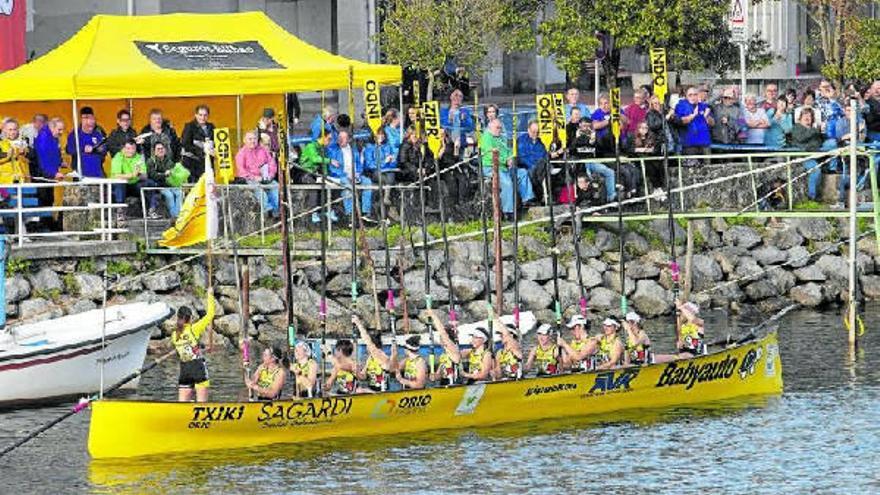 Orio gana por partida doble