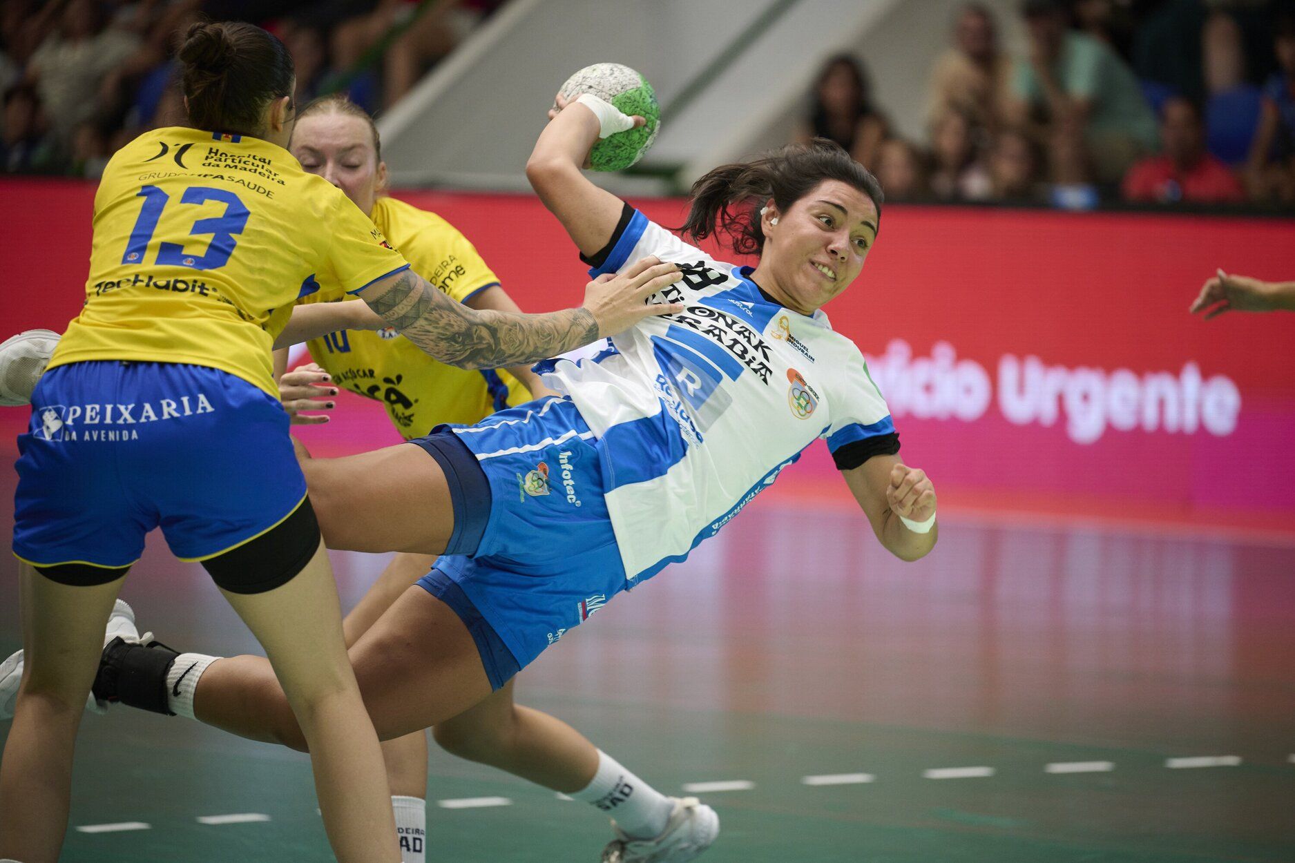 Fotos del partido entre Replasa Beti Onak y Madeira