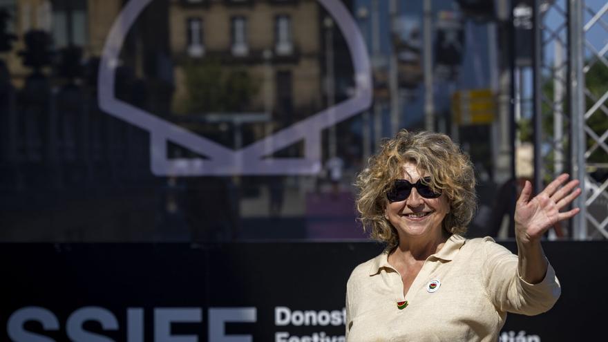 ¿Quién es Esther García, la primera productora en ganar el Premio Donostia?