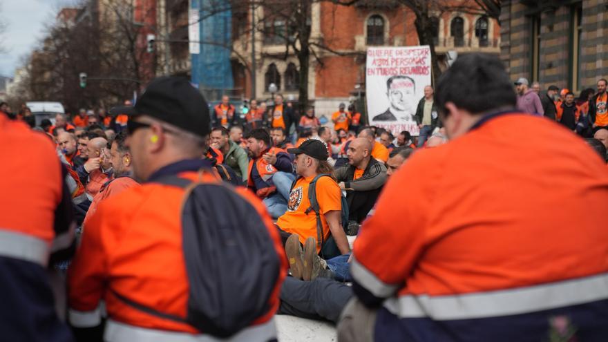 El rechazo de los delegados de UGT frustra un acuerdo sobre el ERE en Tubos Reunidos