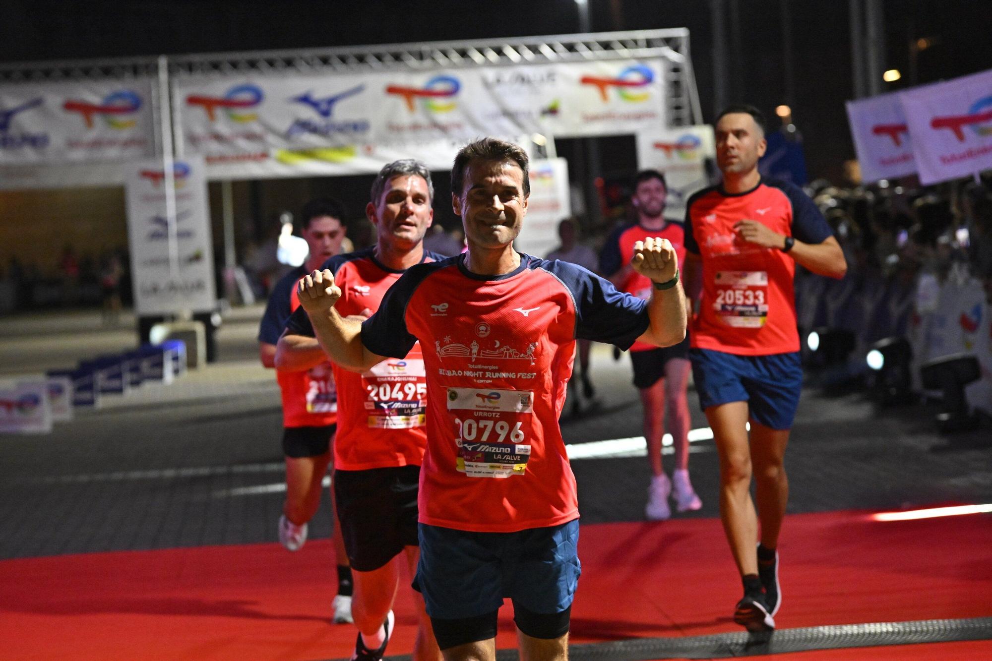 El Bilbao Night Marathon, en imágenes