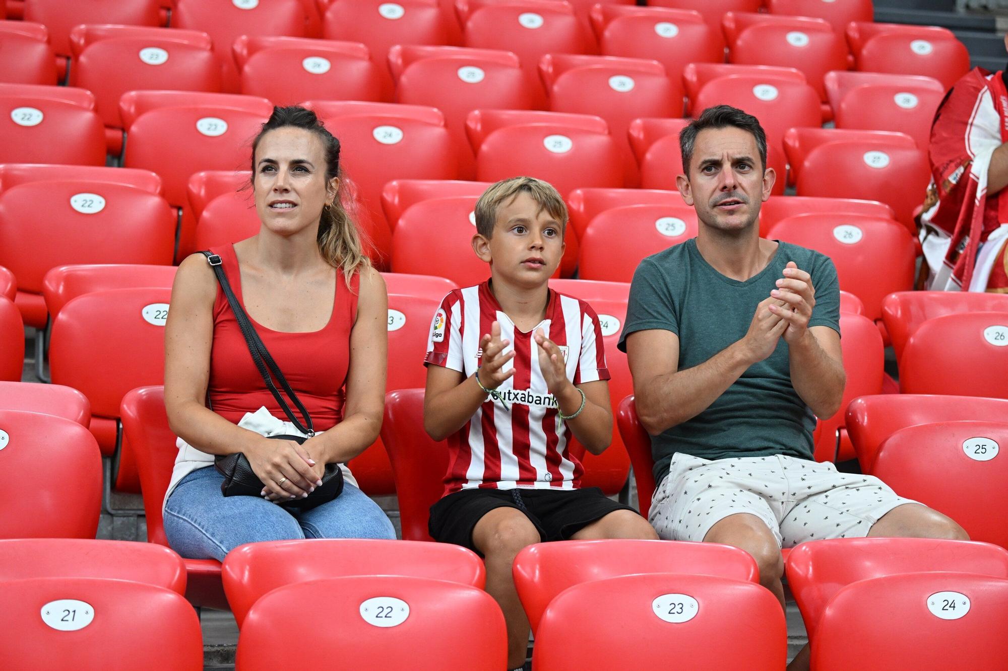 En imágenes: ¿Has estado en San Mamés viendo el Athletic-Sevilla? Búscate en nuestra galería