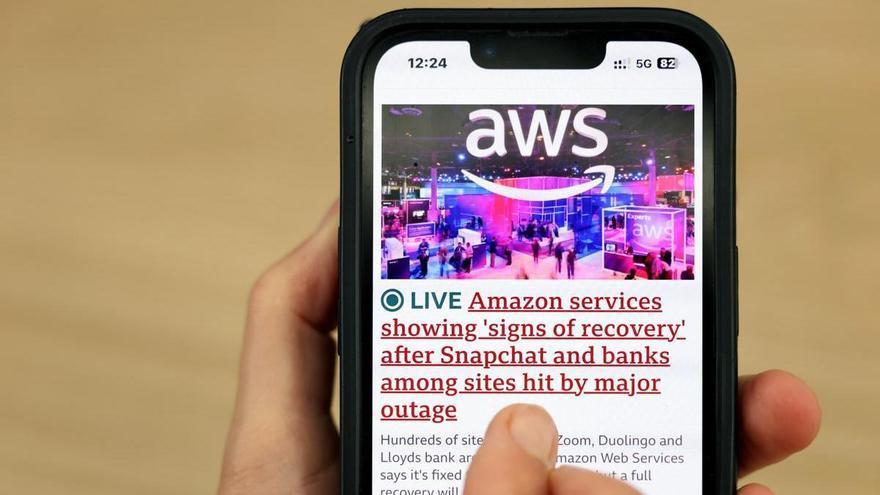 Amazon vuelve a sufrir incidencias y toma medidas adicionales para recuperar sus servicios