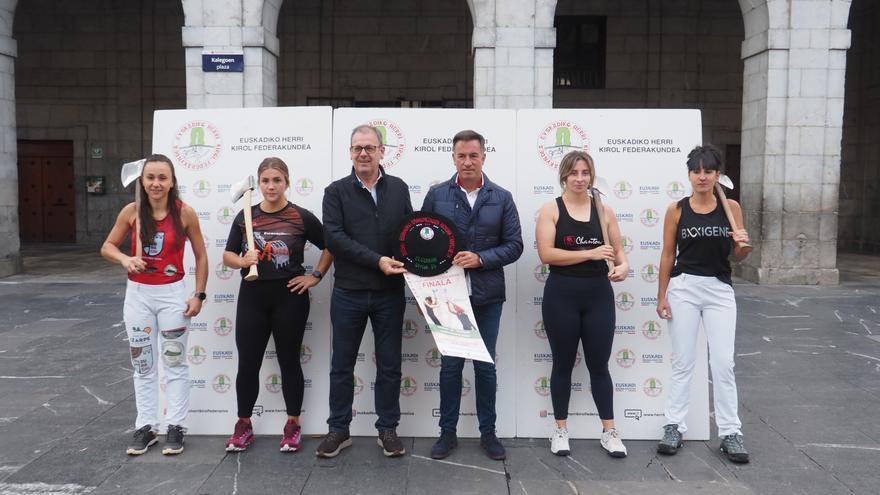 Elgoibar coronará a la campeona de Euskadi de aizkolaris este sábado