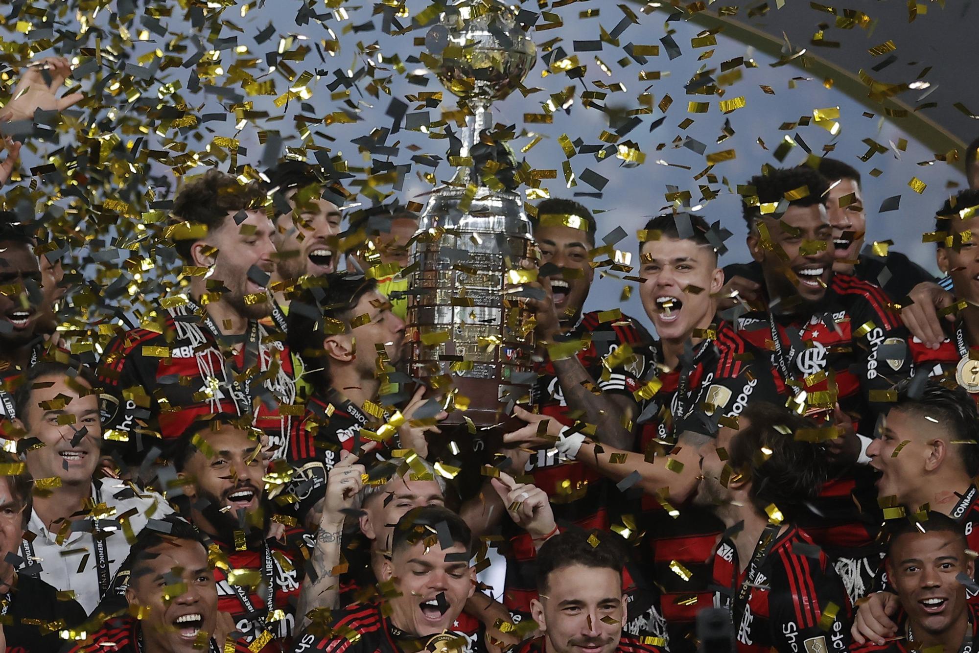 En imágenes: Flamengo le da a Brasil el vigésimo quinto título de la Copa Libertadores