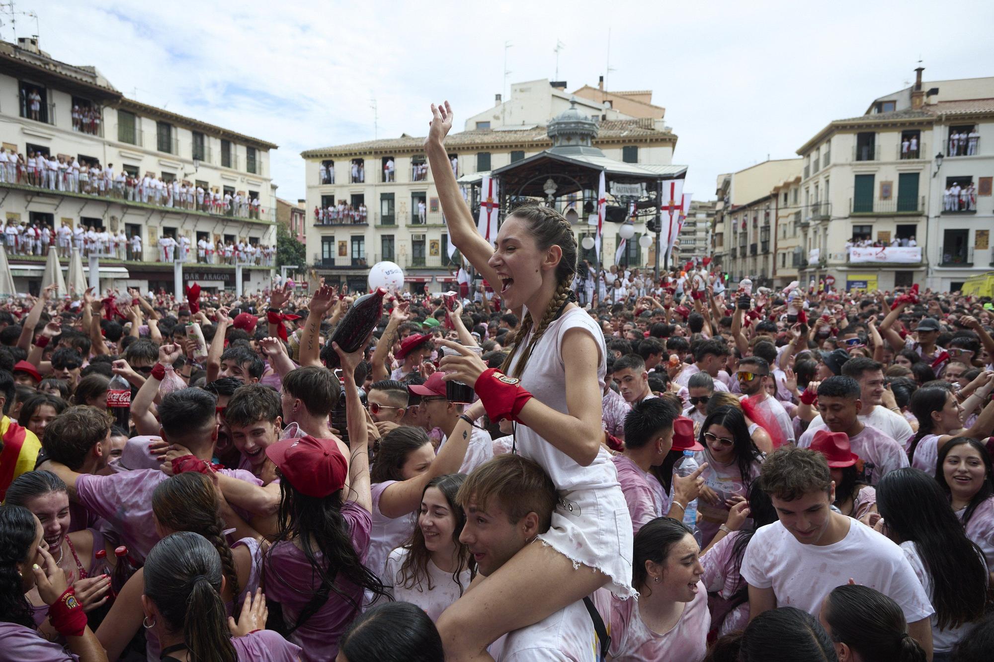 Fotos del cohete de las fiestas de Tudela 2025