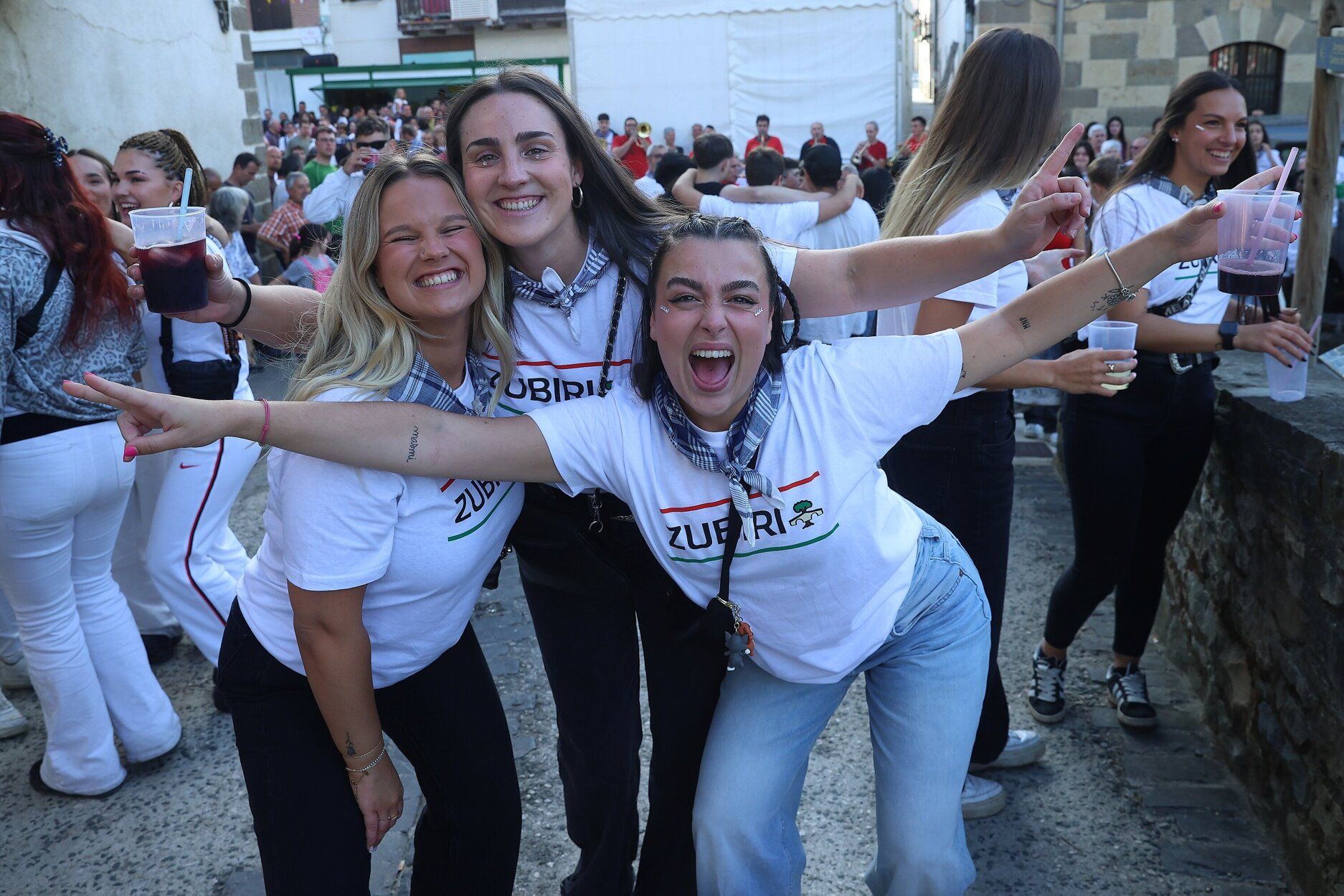 Fotos del cohete de fiestas de Zubiri