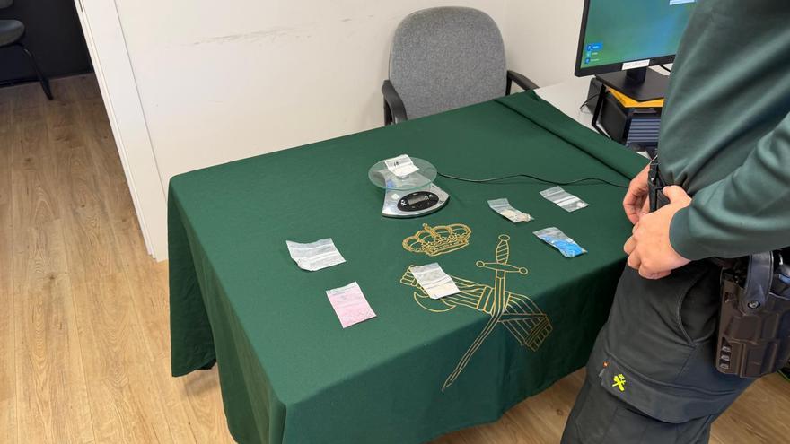 Detenido un varón en Noáin por tráfico de drogas tras identificarlo portando varias sustancias estupefacientes