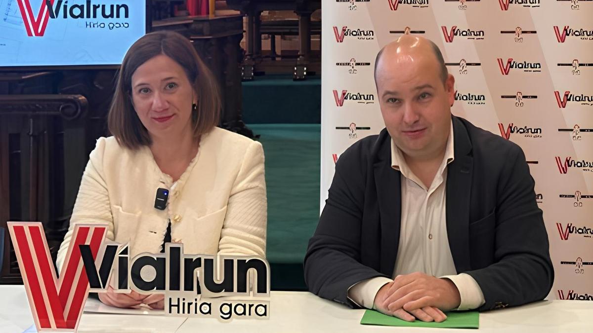 Cristina Laborda (PSE-EE) y Gorka Álvarez (EAJ-PNV) / I.U. Cristina Laborda (PSE-EE) y Gorka Álvarez (EAJ-PNV) / I.U.