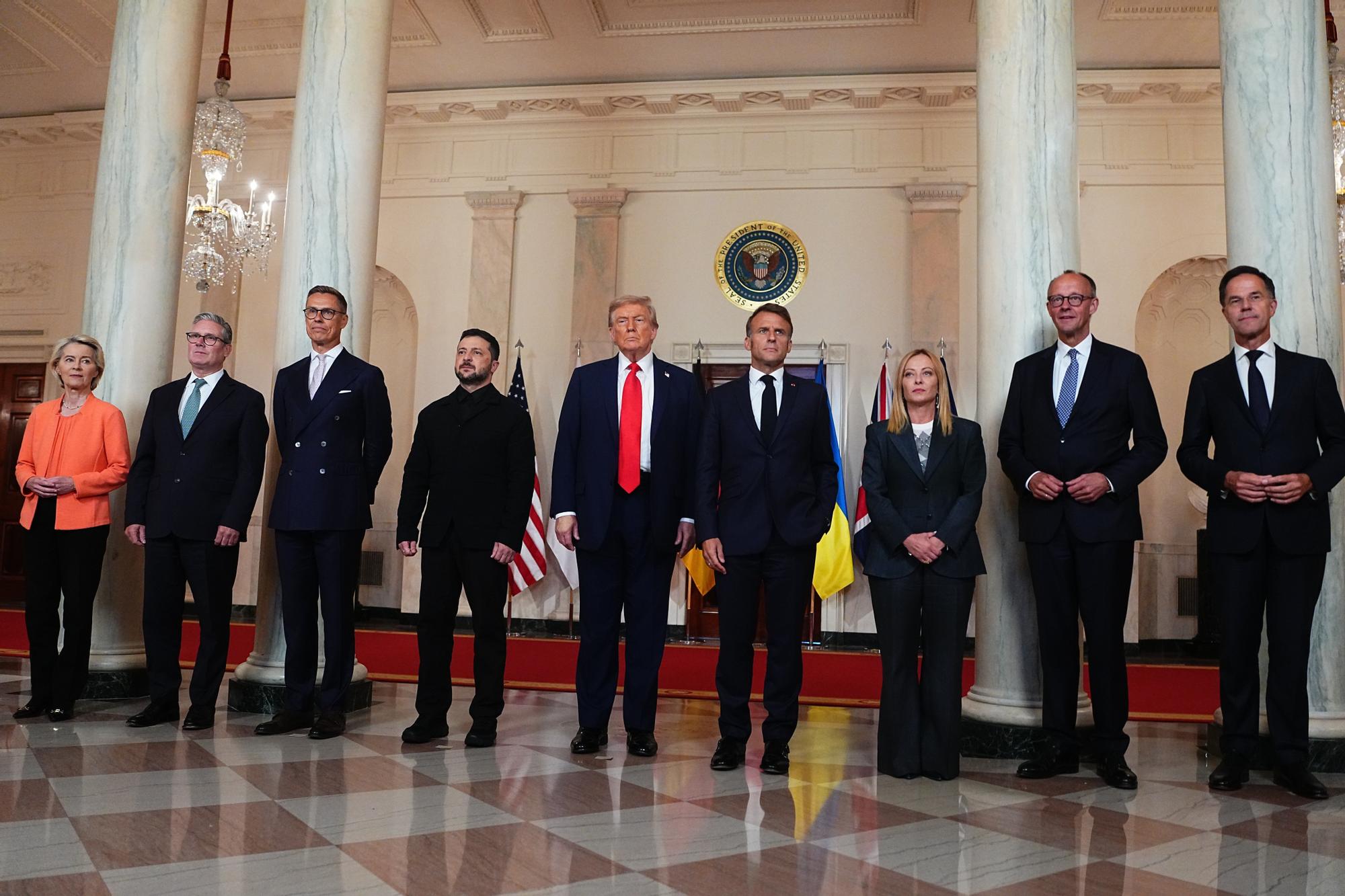 Las imágenes de la histórica reunión entre Trump, Zelenski y los líderes europeos en la Casa Blanca