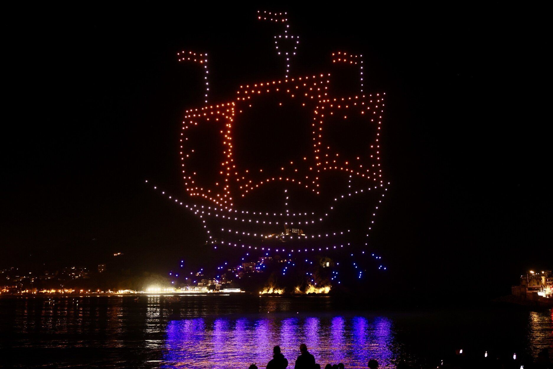 Espectacular encendido de las luces de Navidad en Donostia
