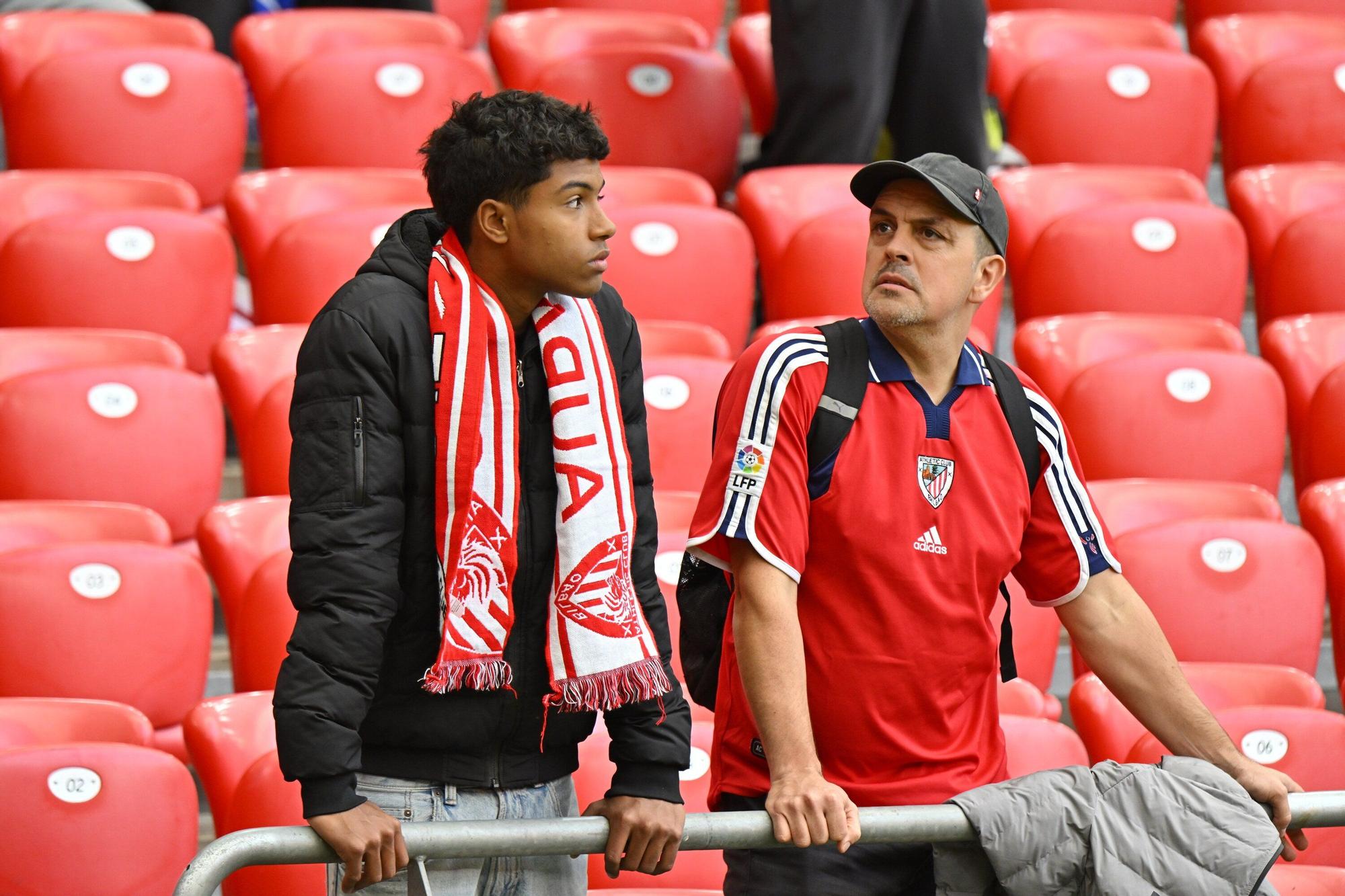 En imágenes: ¿Has estado en San Mamés viendo el Athletic-Real Oviedo? Búscate en nuestra galería