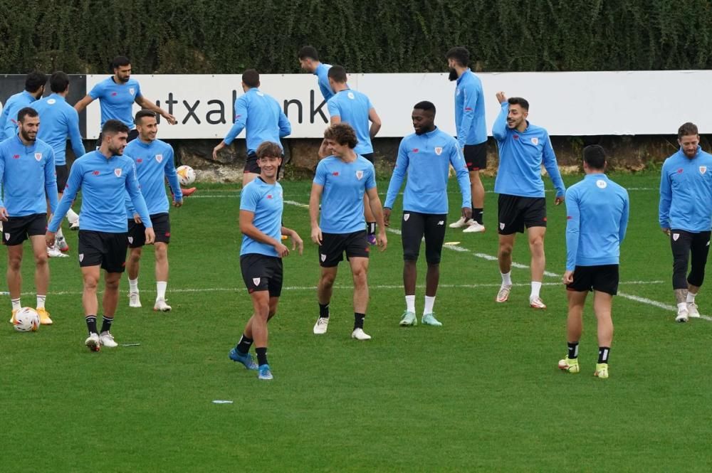 Entrenamiento del Athletic en Lezama.
