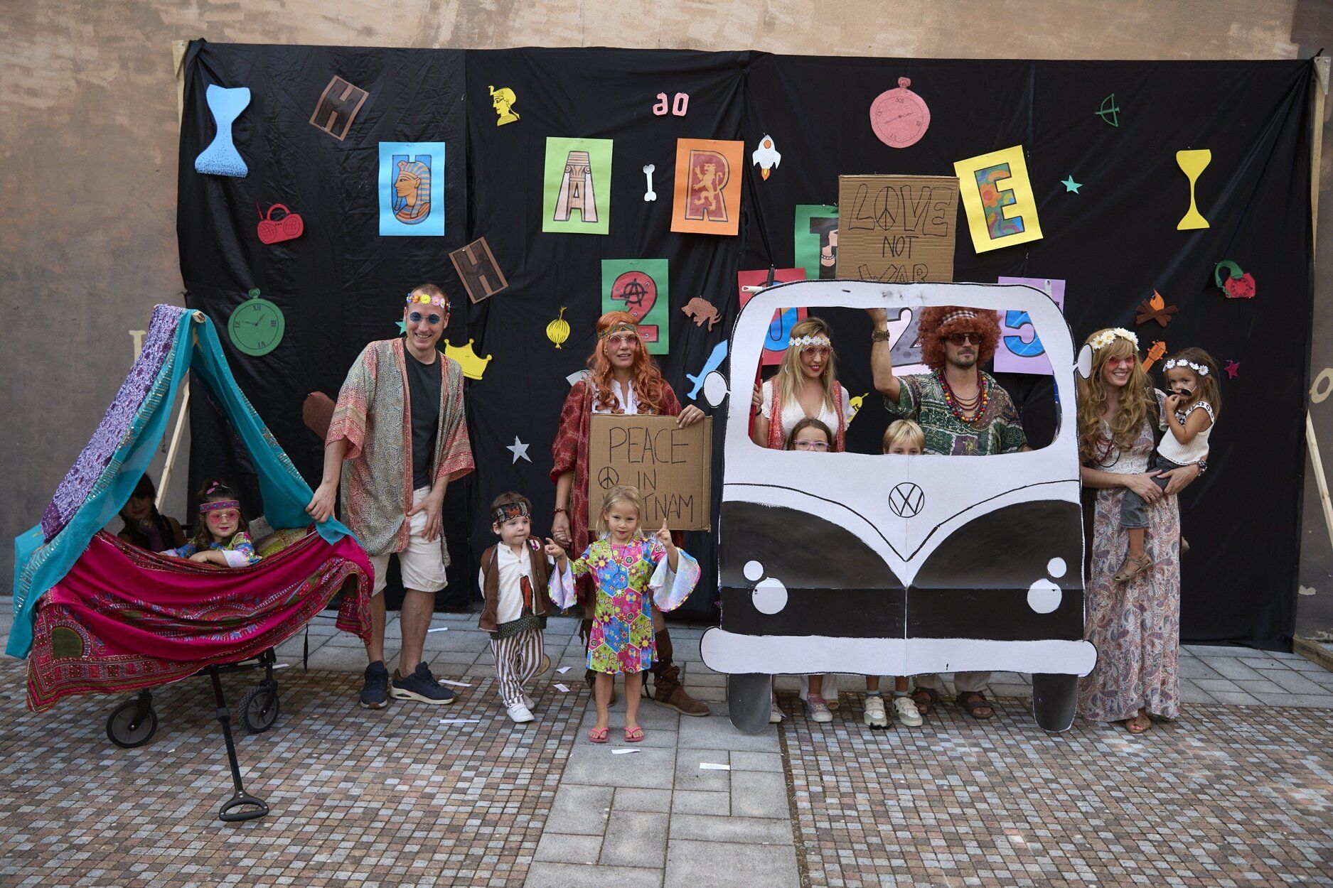 Fotos del día de disfraces en fiestas de Huarte