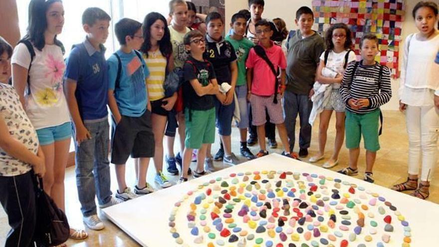 El Guggenheim acoge una muestra de trabajos realizados por 143 escolares