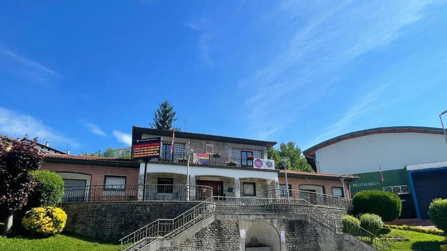 Mallabia se viste de fiesta para celebrar las Urriko Jaiak