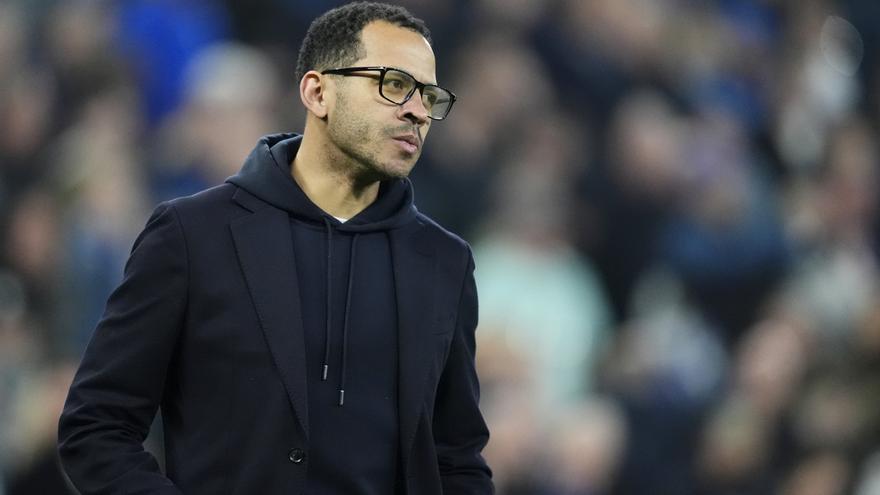 El Chelsea despide a su técnico, Liam Rosenior, tras tres meses y medio en el cargo