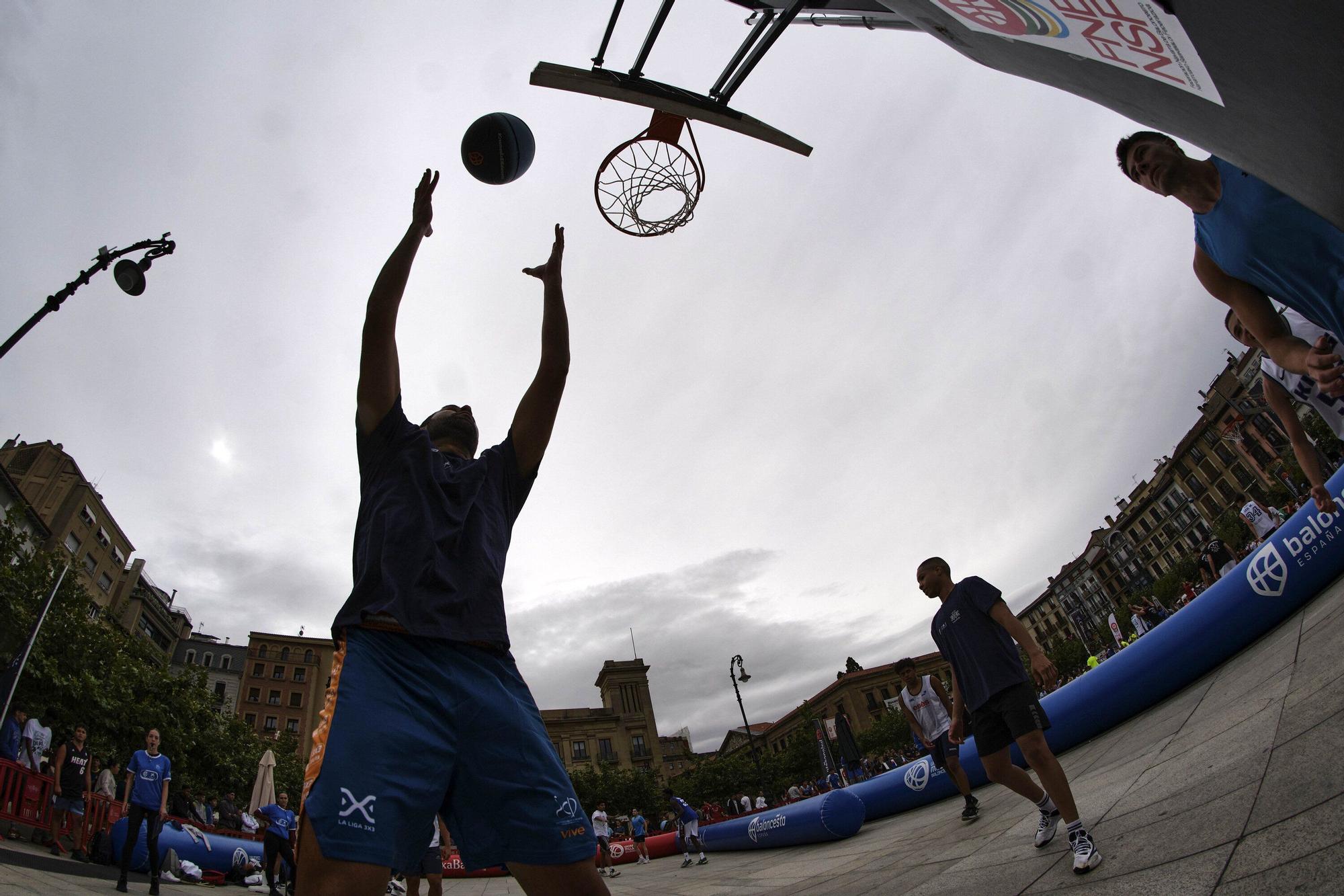 Fotos del circuito 3x3 de baloncesto Caixabank