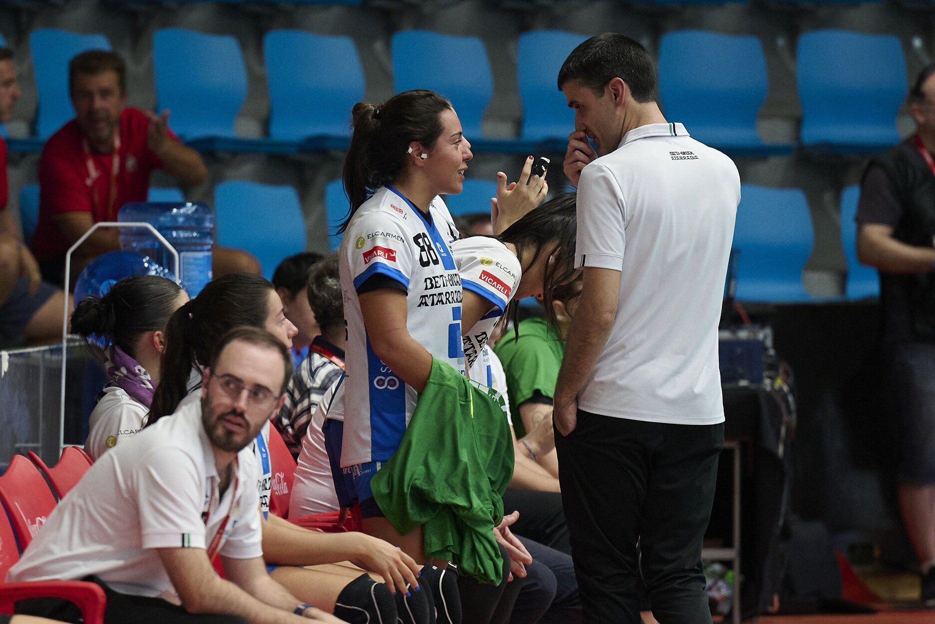Fotos del partido entre Replasa Beti Onak y Madeira