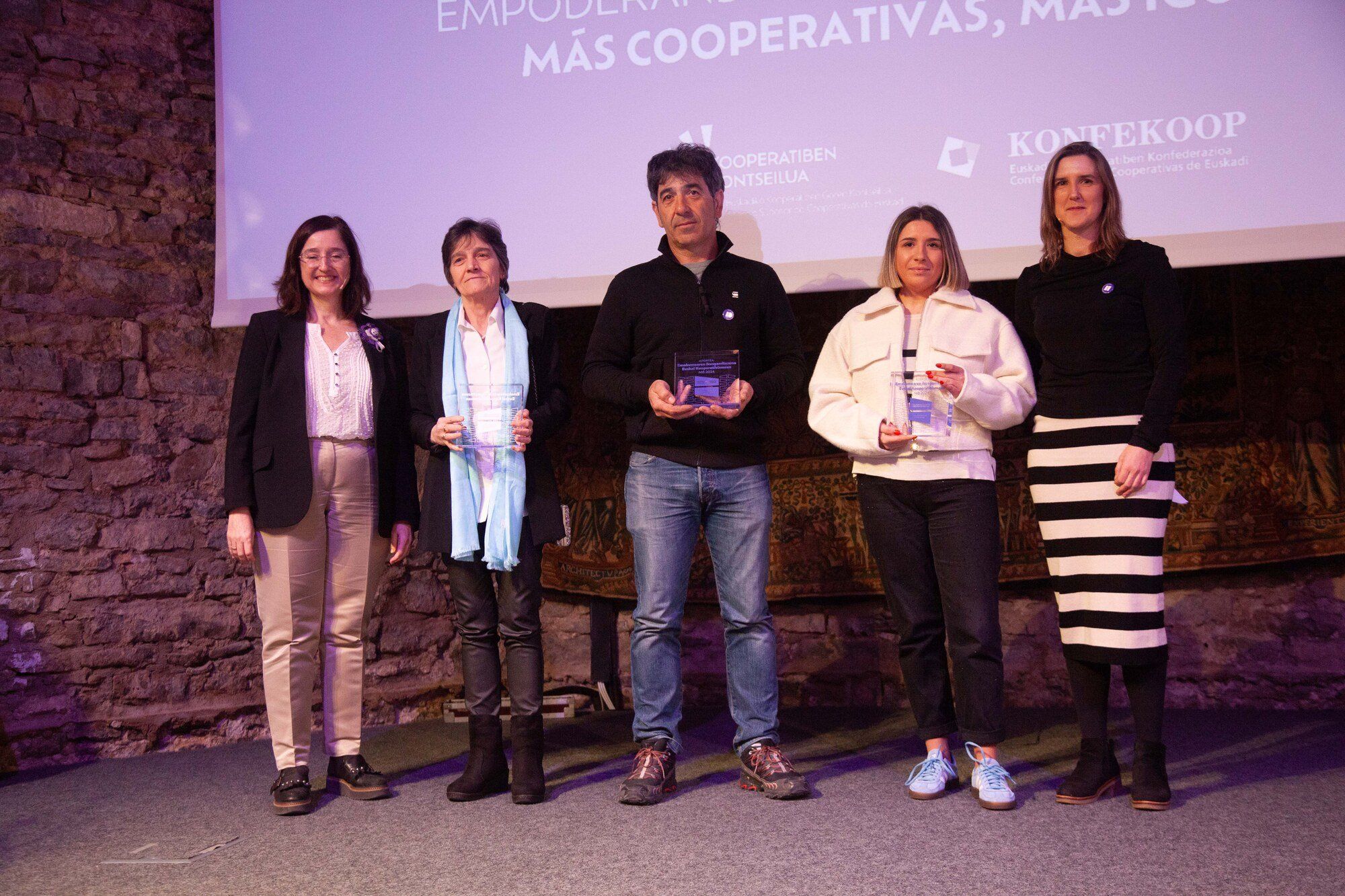 En imágenes: Reconocimiento a las mujeres cooperativistas