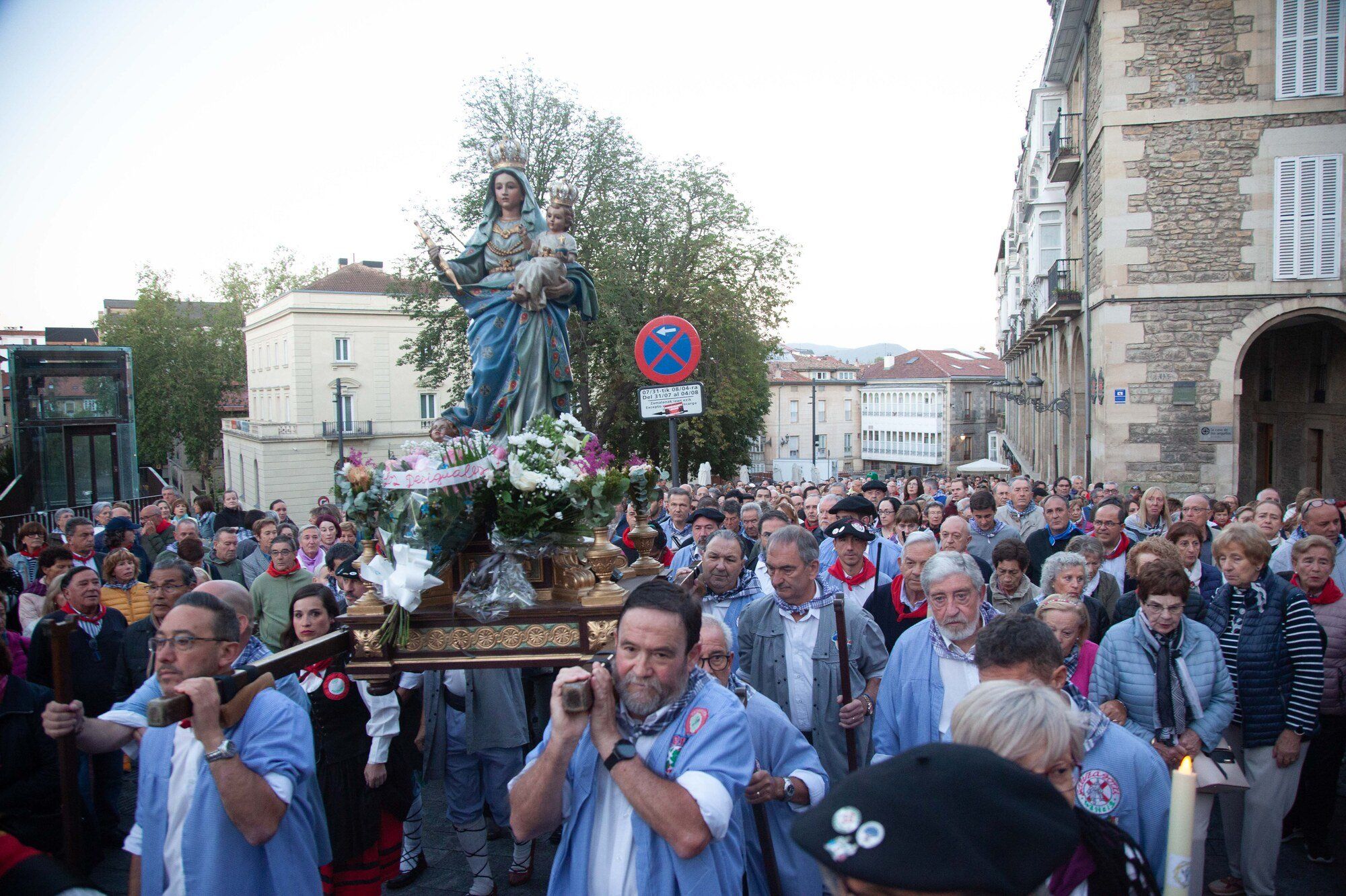 En imágenes: Rosario y Misa de la Aurora en las fiestas de La Blanca 2023