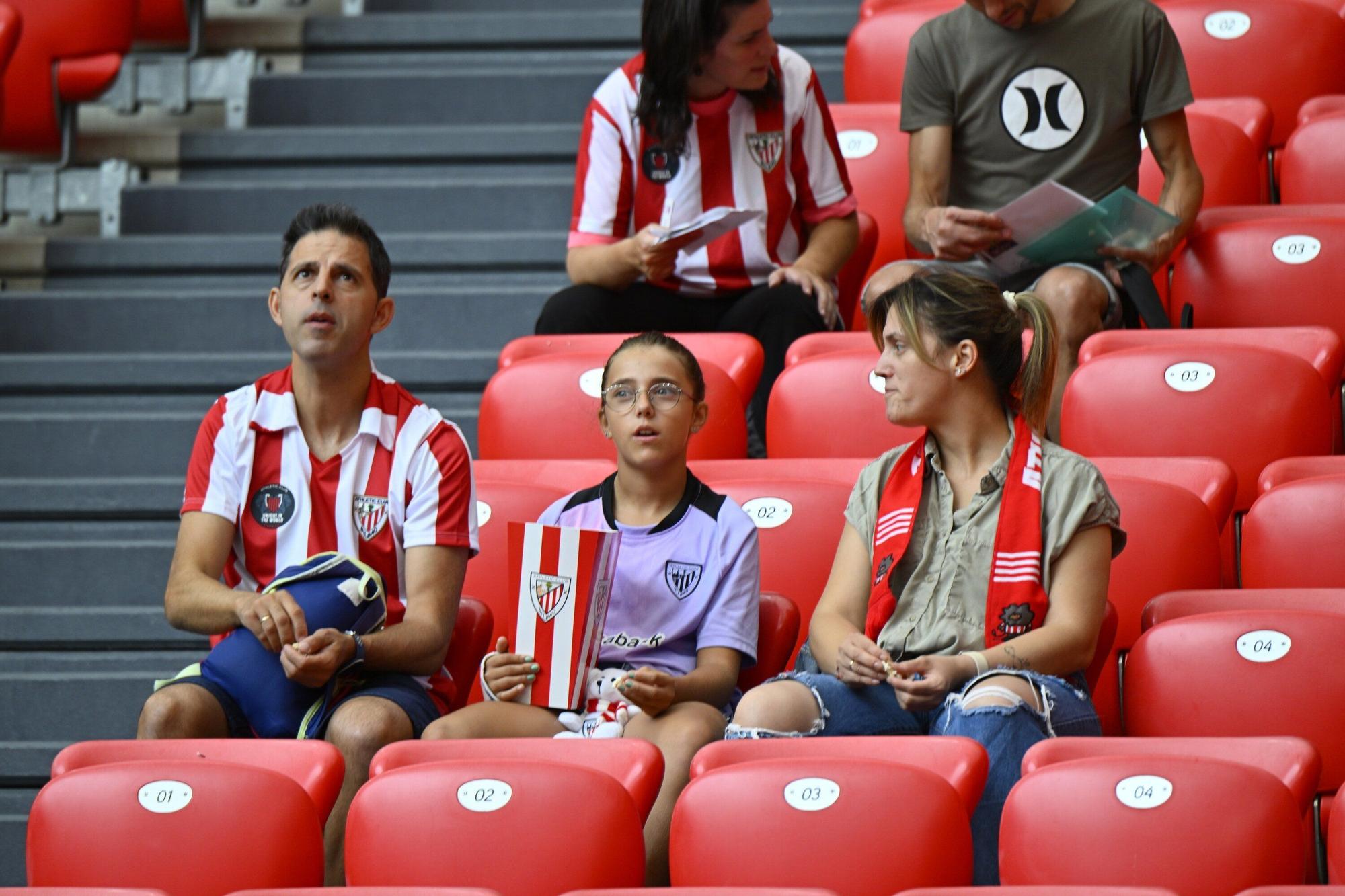 En imágenes: ¿Has asistido al Athletic-Barcelona en San Mamés? Búscate