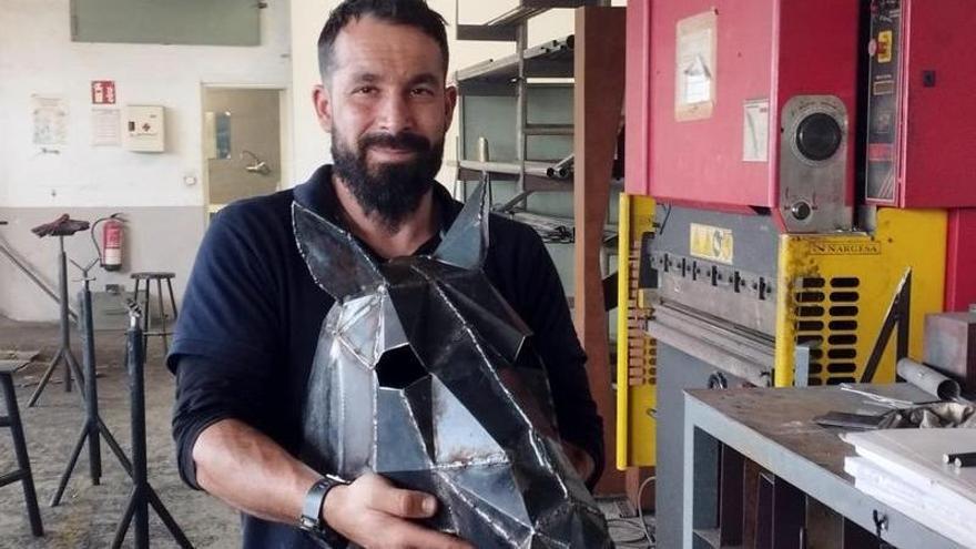 Sergio Alonso, artesano: “El metal se puede rectificar y rehacer, cada error es una oportunidad”