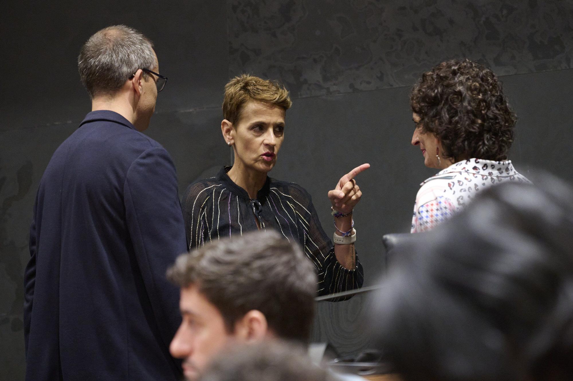 Fotos del pleno del Parlamento de Navarra (primero del curso 2025-26)