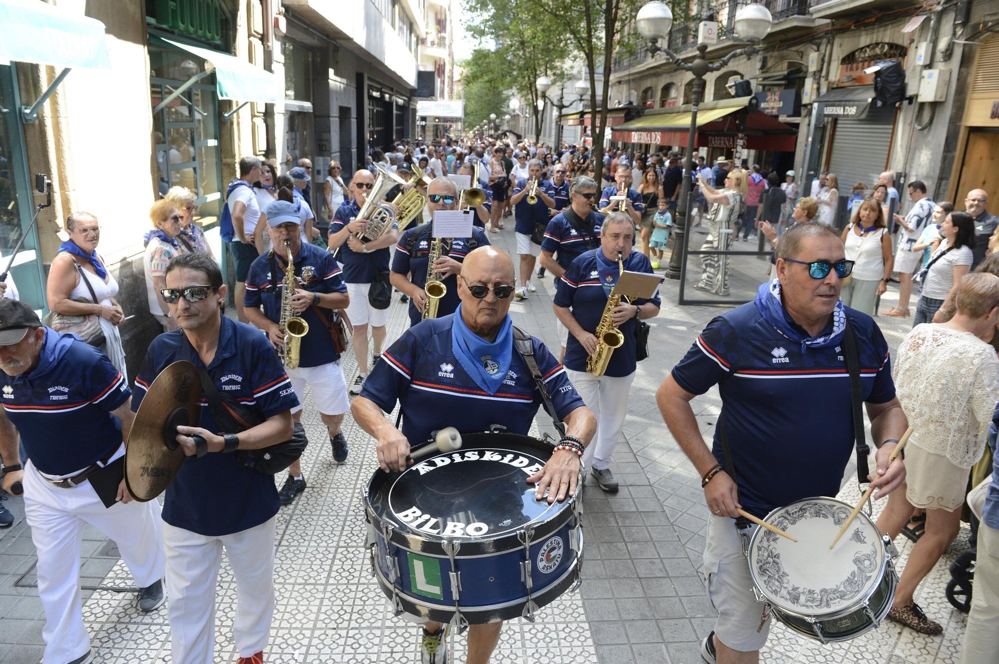 En imágenes: Fanfarria, potes y... mucha diversión en Aste Nagusia