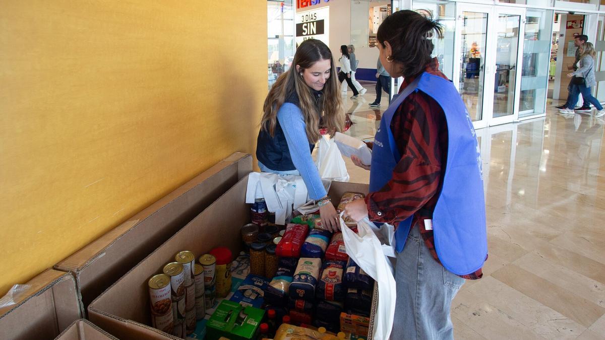 Imagen de archivo de una recogida del Banco de Alimentos.