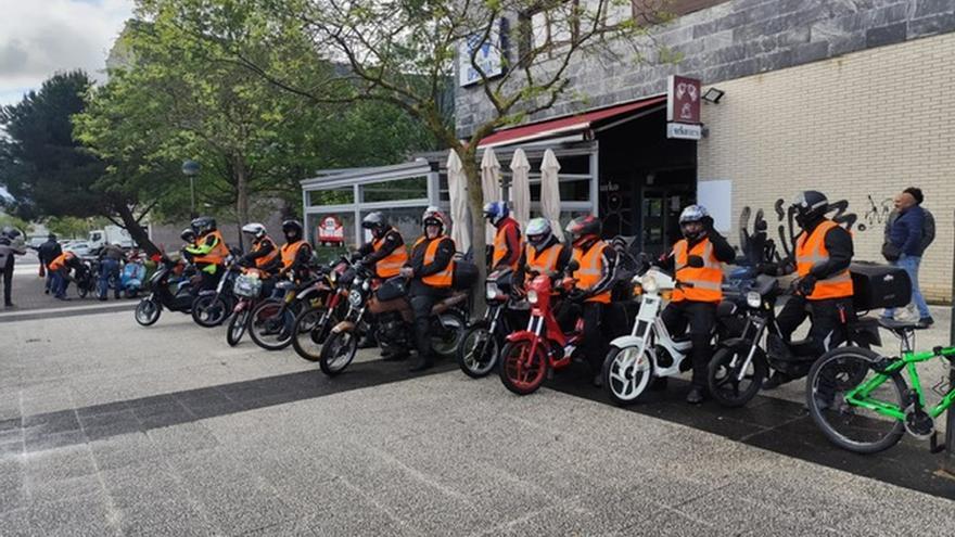 Los moteros más aventureros de Vitoria