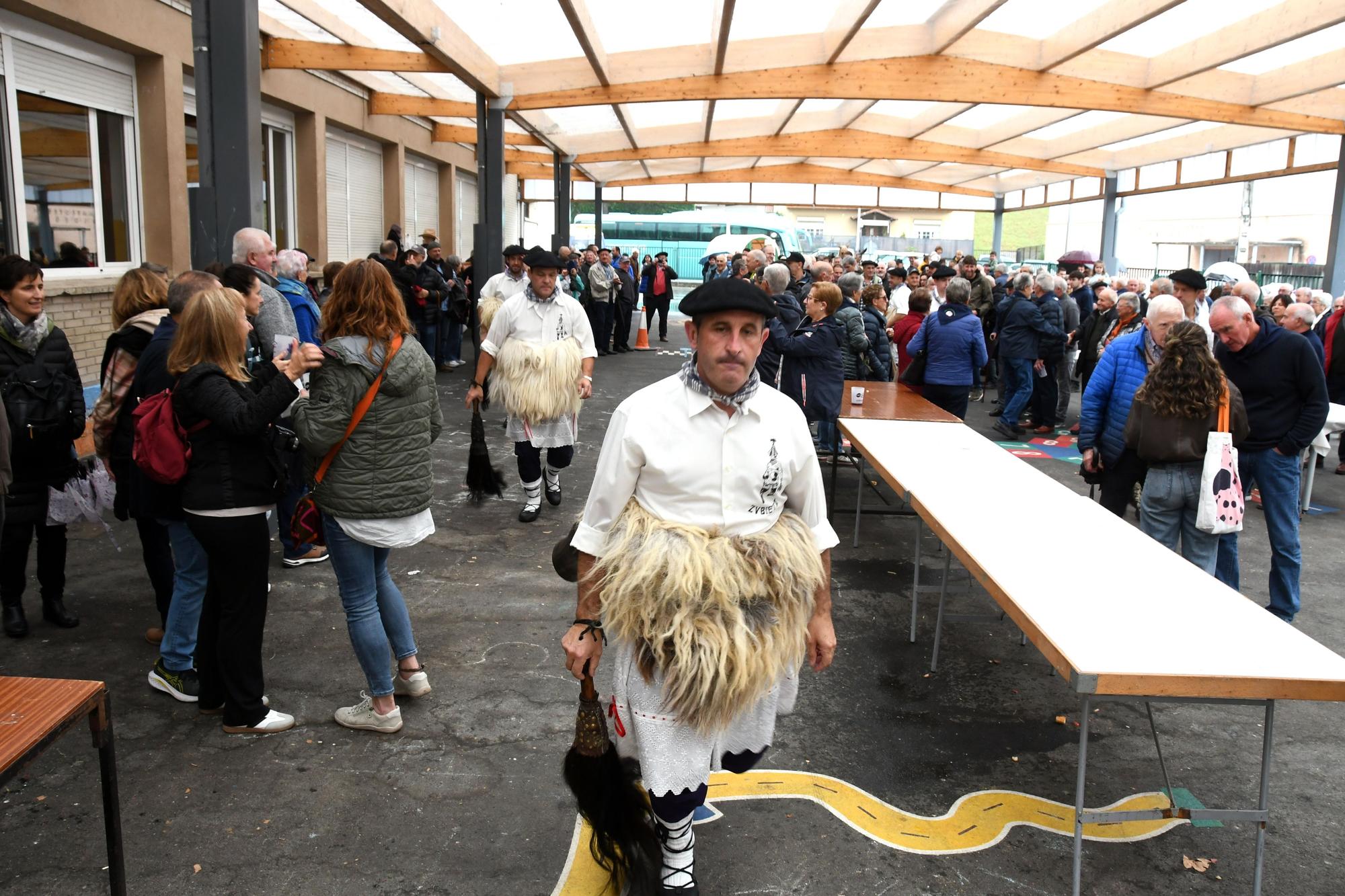 Doneztebe acoge la fiesta de Euskal Arzainak Ameriketan