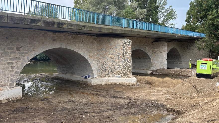 Cohesión Territorial refuerza la estructura del puente sobre el río Larraun en la NA-2410 en Irurtzun