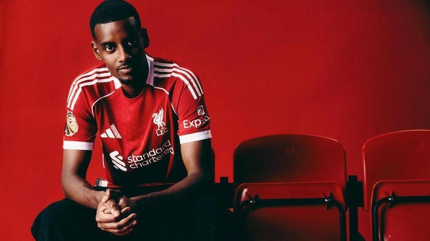 Fichaje multimillonario de Isak al Liverpool: la Real vuelve a ingresar dinero