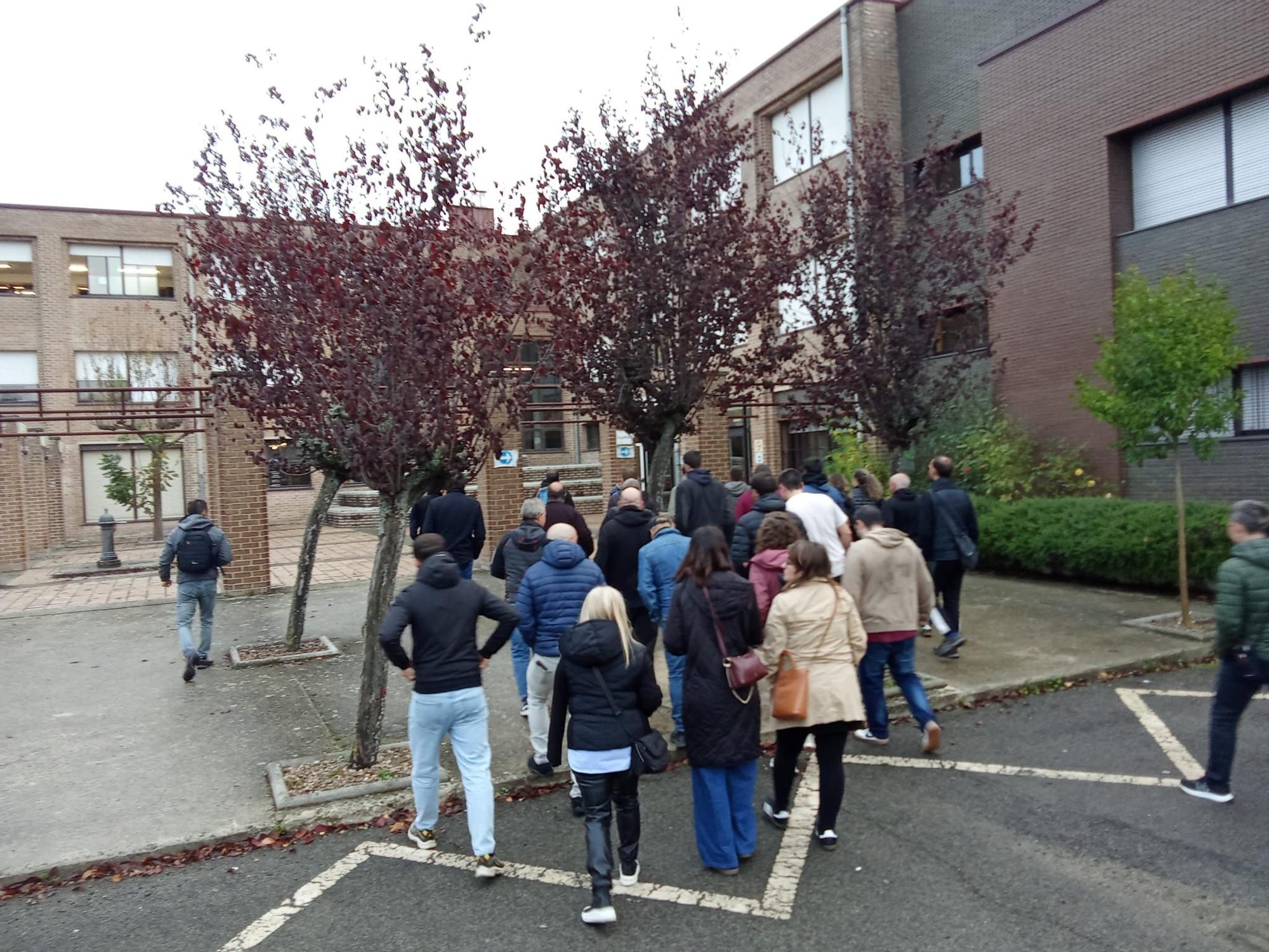 Fotos de la huelga de docentes de Formación Profesional (FP) en Navarra