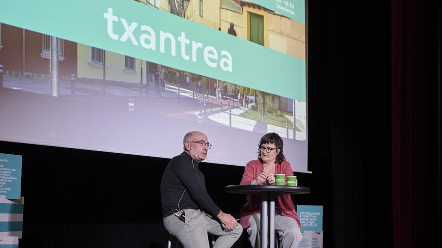 Foro vecinal en Txantrea: más oferta en el centro comunitario y mejora en el Camino de Caparroso