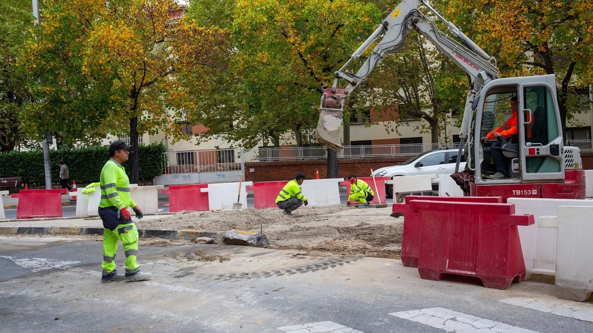 Obras en la avenida de Sancho el Fuerte.