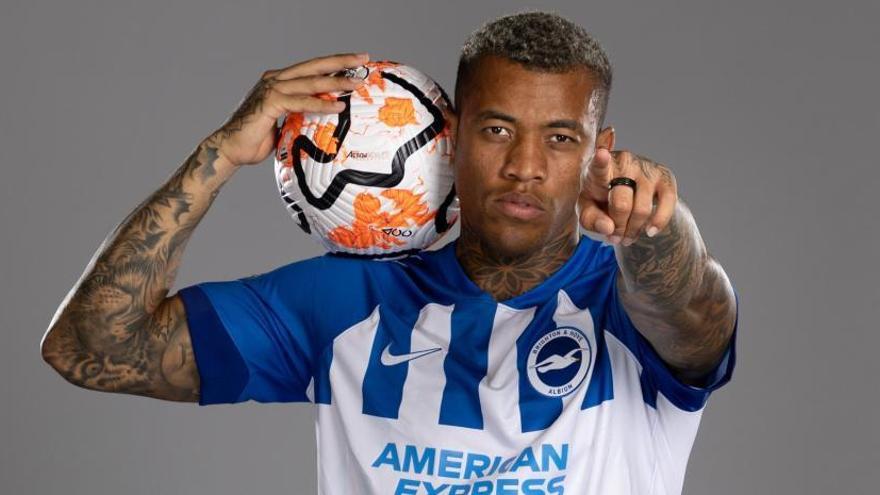 Igor Julio, con el Brighton.