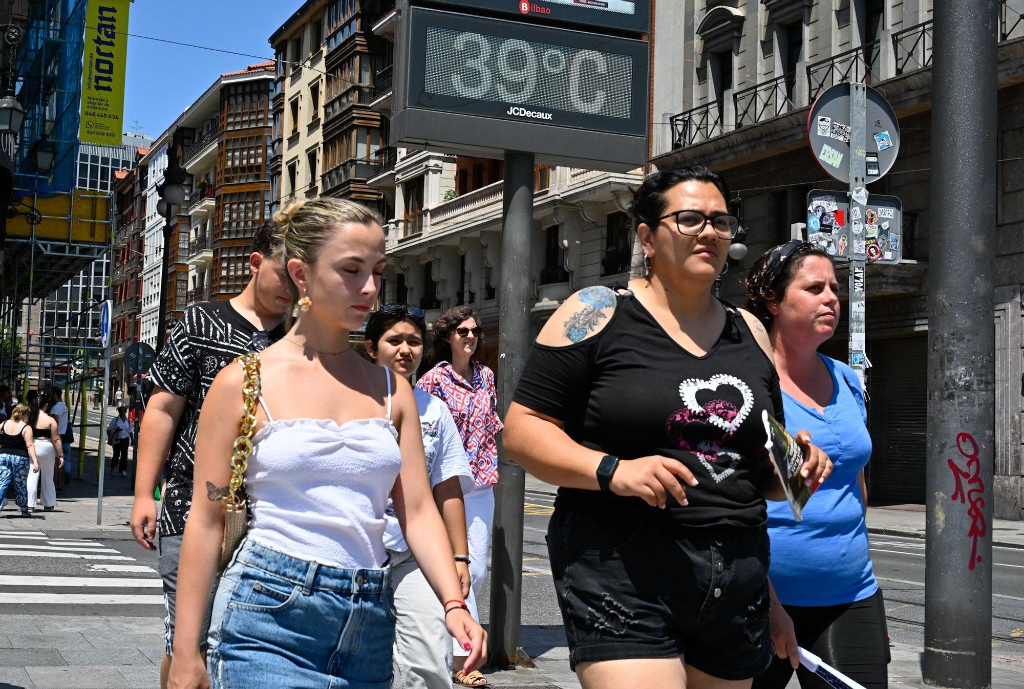 En imágenes: Bilbao supera los 40ºC el sábado