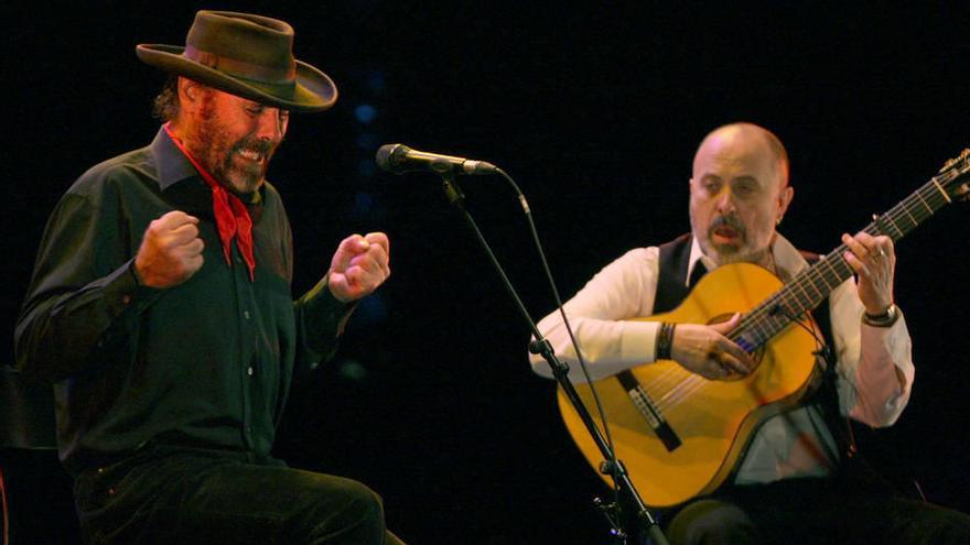 El festival contra la censura incluye los conciertos de El Cabrero y La Rumeur