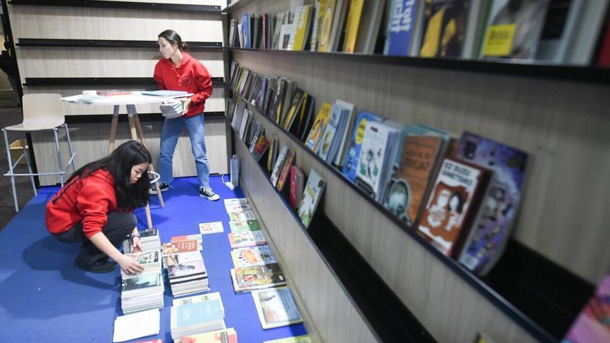 Andoainek kanpaina bat abian jarri du euskarazko liburuak erosteko