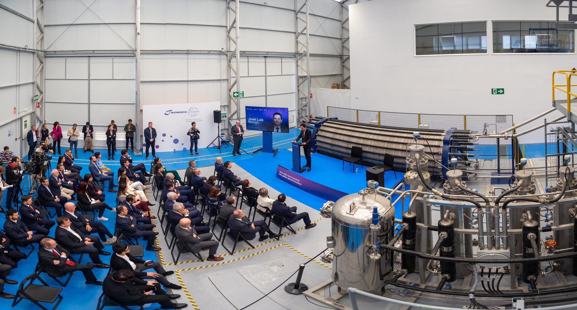 Acto de presentación del Electrolyzer NX2500, el nuevo electrolizador de la empresa Nordex en Lumbier