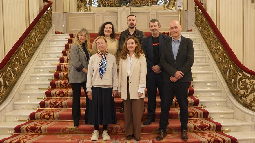 El Teatro Arriaga de Bilbao se rinde al éxito de 'Un monstruo viene a verme'