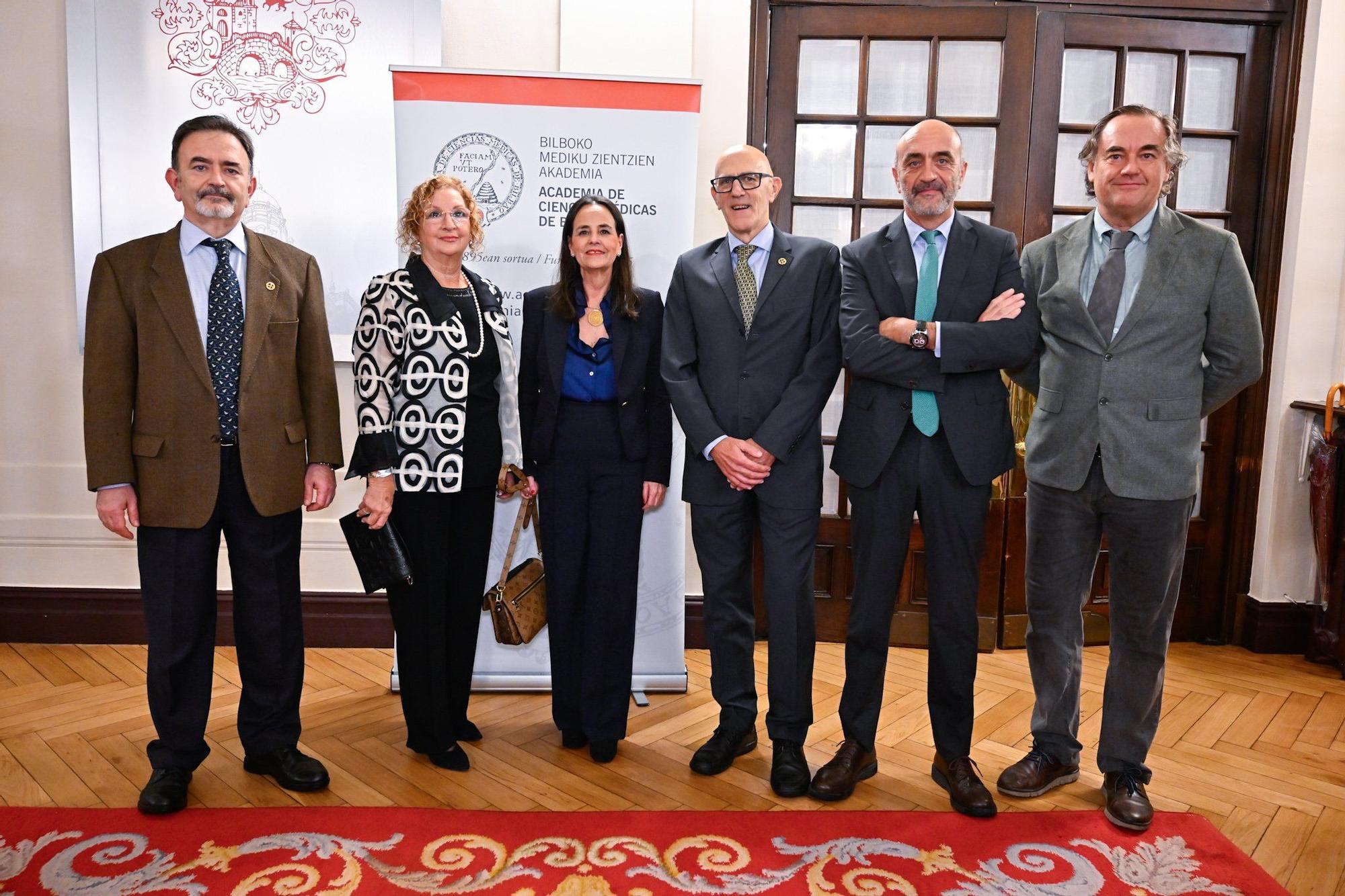 Patxi Santaolalla, Eguzkiñe Gallastegi, Magdalena Múgica, Juan Gondra, Mikel Sánchez y Joseba Pineda.