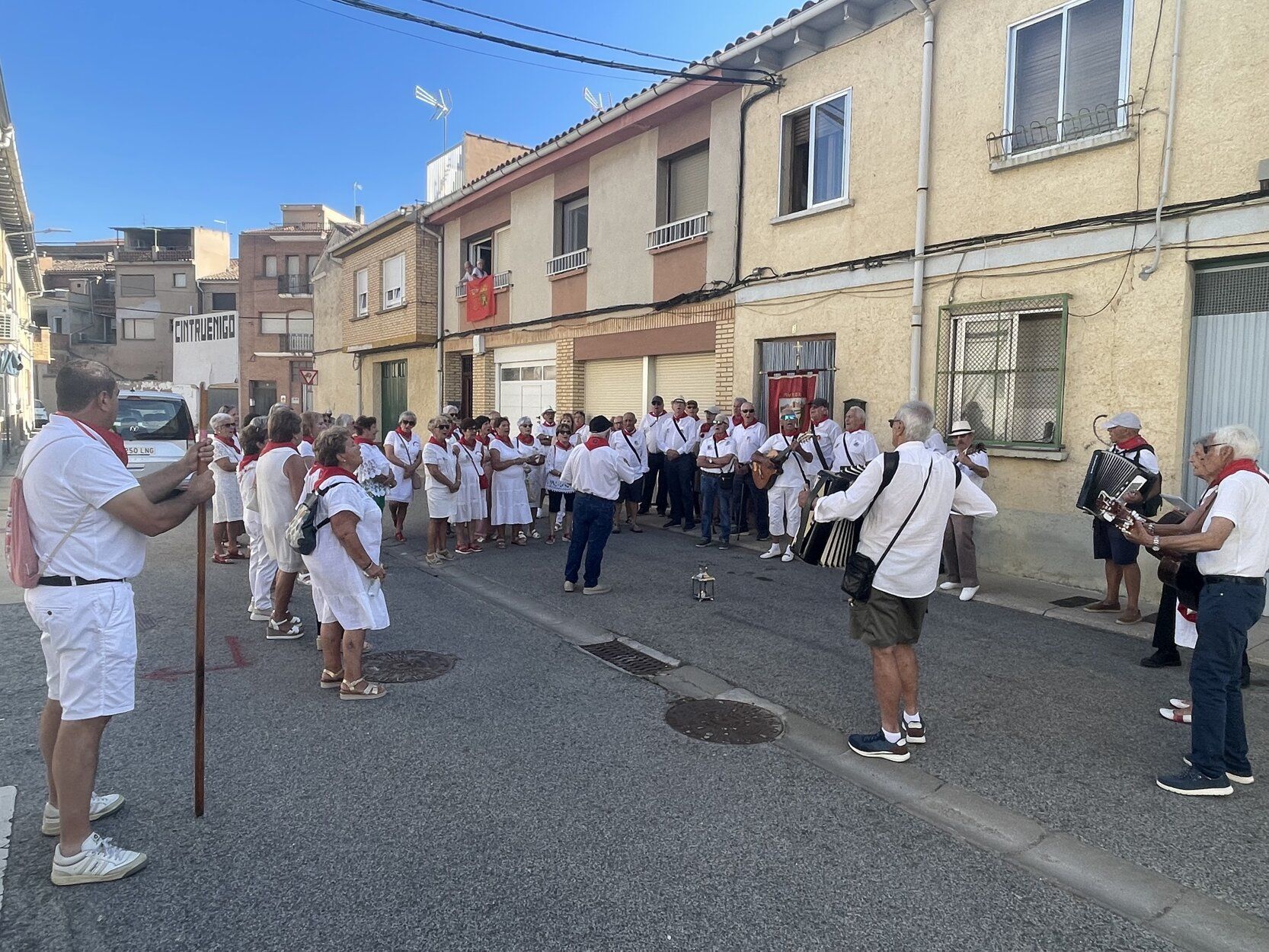 Imágenes de la concentración de Auroros de Navarra en Funes