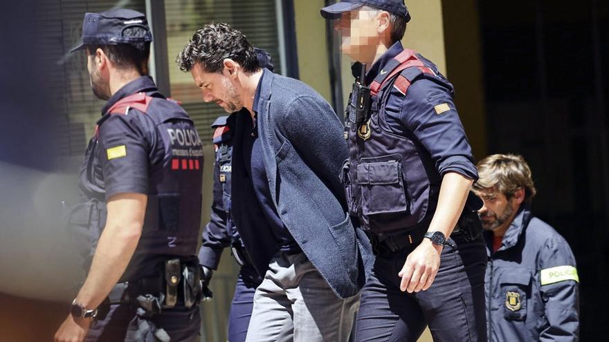 Detenido Jonathan Andic por la muerte de su padre, el fundador de Mango Isak Andic