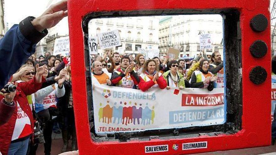 El consejo de Telemadrid aprueba el despido de 860 trabajadores